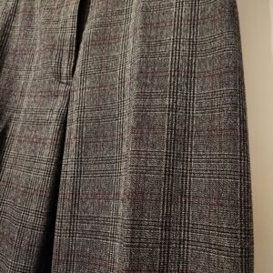 Briggs New York Gray and Red Plaid Trousers